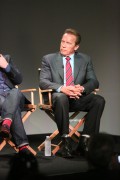 Арнольд Шварценеггер (Arnold Schwarzenegger) Promotes at the Apple Store Soho Presents Tribeca Film Festival 'Maggie' at Apple Store Soho in New York - April 22, 2015 - 61xHQ Fa3836432981821