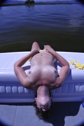 [Image: e13e4b433574729.jpg]