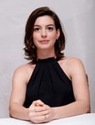 Энн Хэтэуэй (Anne Hathaway) press conference for her upcoming movie The Intern August 30-2015 (47xHQ) Fe6fd1434480292