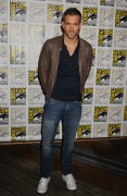 Райан Рейнольдс (Ryan Reynolds) 20th Century Fox' Press Line During Comic-Con in San Diego, 2015 - 28xHQ A5924b434494832