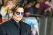 Джонни Депп (Johnny Depp) Mortdecai Premiere at Empire Leicester Square (London, January 19, 2015) - 30хHQ 6871d0434661830