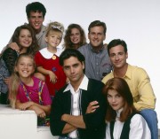 Полный дом / Full House (сериал 1987 – 1995) 6171d8435064032