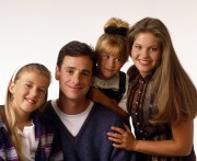 Полный дом / Full House (сериал 1987 – 1995) B38c57435063436