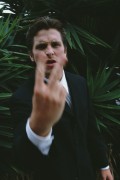 Кристиан Бэйл (Christian Bale) фотограф Piers Hamner, 2000 (8xHQ) 2419fa435079827
