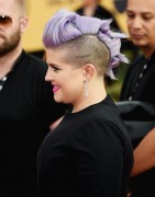 Kelly Osbourne - Страница 2 Ac5316436170899