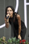 Andrea Corr - Страница 2 368596436810996