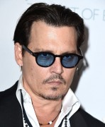 Джонни Депп (Johnny Depp) The Art Of Elysium 8th Annual Heaven Gala at Hangar (Santa Monica, January 10, 2015) - 34xHQ 226ef5437141200