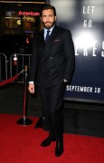 Джейк Джилленхол (Jake Gyllenhaal) 'Everest' Premiere in Los Angeles 2015.09.09 - 17xНQ 5e6eae437140981