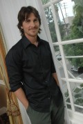 Кристиан Бэйл (Christian Bale) The Prestige press conference (2006) Aef61e437140383