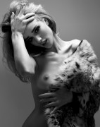 Роузи Хантингтон-Уайтли (Rosie Huntington-Whiteley) topless in Yu Tsai Photoshoot 2010 for DT Magazine (15хUHQ) Faa6ba437508176