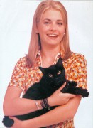 Сабрина - маленькая ведьма / Sabrina, the Teenage Witch (сериал 1996-2003) Cd736f438806753