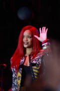 рианна - Рианна (Rihanna) MTV's 'The Seven' on Times Square in New York City, 15.11.2010 (42xHQ) 6e46e1439804613