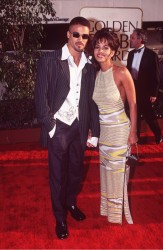 Halle Berry - Halle Berry - 50th Annual Golden Globe Awards 1997 - 9xHQ Eefeef441851491