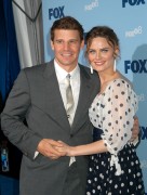 Emily Deschanel 889361442214129