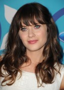 Zooey Deschanel - Страница 5 58579d442538221