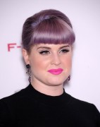 Kelly Osbourne - Страница 2 2ab4c0442540968