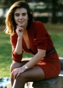 Элизабет Хёрли (Elizabeth Hurley) Young Photoshoot, 08.1989 (3xHQ) D9430c443044738