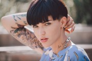 Ruby Rose  123e2d443170957