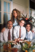 Сара Мишель Геллар (Sarah Michelle Gellar) Robinson Family Promos 1998 - 3xHQ 4e76d5443812822