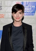 Anne Hathaway - Страница 2 D3bc62444624806