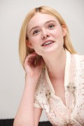 Эль Фаннинг (Elle Fanning) Trumbo press conference portraits by Theo Kingma (Los Angeles, October 28, 2015) (11xНQ) 1b30a7444674643