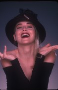 Sharon Stone - Страница 5 3bc09d444756629