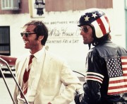 Беспечный ездок / Easy Rider (Питер Фонда, Деннис Хоппер, Джек Николсон, 1969)  F8c06b444790798