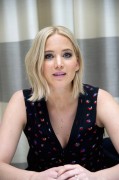 Дженнифер Лоуренс (Jennifer Lawrence) ‘The Hunger Games Mockingjay Part 2’ Berlin Press Conference in Berlin, Germany, 03.11.2015 - 69xHQ 0bd0f1444959046