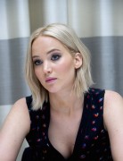 Дженнифер Лоуренс (Jennifer Lawrence) ‘The Hunger Games Mockingjay Part 2’ Berlin Press Conference in Berlin, Germany, 03.11.2015 - 69xHQ 6e5b65444958855
