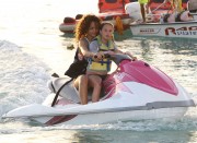Рианна (Rihanna) in bikini on beach, Barbados 2011.12.29 (58xHQ) 615648445188729