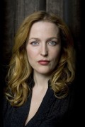 Джиллиан Андерсон (Gillian Anderson) Pearl Restaurant Photoshoot - 12xUHQ  160a7e447874342