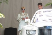 Лэди Гага / Lady Gaga - exits Chateau Marmont in a white Rolls Royce in West Hollywood, 15.10.2015 (34xHQ) F180e9447952053