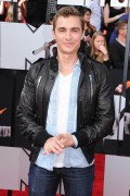 Дэйв Франко (Dave Franco) MTV Movie Awards at Nokia Theatre in Los Angeles 2014.04.13 - 30xHQ 658ccb449001240