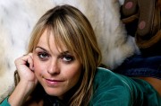 Тэрин Мэннинг (Taryn Manning) - фотограф Carlo Allegri - 14хHQ 8081d9451455032