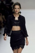 Алессандра Амбросио (Alessandra Ambrosio) Dolce&Gabbana SS 2011 - 7xMQ Ade6aa451457877