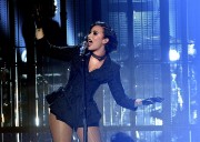 Деми Ловато (Demi Lovato) performing 'Confident' at the American Music Awards in Los Angeles, 22.11.2015 (21xHQ) Ab0d58455016260