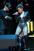 Дженнифер Лопез (Jennifer Lopez) performs Onstage during The Megaton at Madison Square Garden in New York City, 28.10.2015 - 24xHQ F37b0e455018156