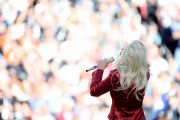 Лэди Гага (Lady Gaga) sings the National Anthem at Super Bowl 50 at Levi's Stadium (Santa Clara, 07.02.2016) - 56хHQ 28fba4472489029