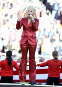 Лэди Гага (Lady Gaga) sings the National Anthem at Super Bowl 50 at Levi's Stadium (Santa Clara, 07.02.2016) - 56хHQ 7f086b472488326