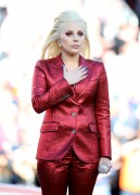 Лэди Гага (Lady Gaga) sings the National Anthem at Super Bowl 50 at Levi's Stadium (Santa Clara, 07.02.2016) - 56хHQ A94584472489443