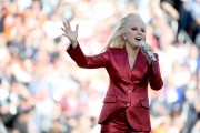 Лэди Гага (Lady Gaga) sings the National Anthem at Super Bowl 50 at Levi's Stadium (Santa Clara, 07.02.2016) - 56хHQ E0ce47472488921