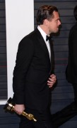 Леонардо ДиКаприо (Leonardo DiCaprio) Vanity Fair Oscar Party hosted by Graydon Carter in Beverly Hills, 28.02.2016 (95xHQ) 36a8ef472809405