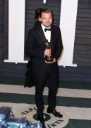 Леонардо ДиКаприо (Leonardo DiCaprio) Vanity Fair Oscar Party hosted by Graydon Carter in Beverly Hills, 28.02.2016 (95xHQ) C82912472809671