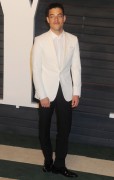 Рами Малек (Rami Malek) Vanity Fair Oscar Party at the Wallis Annenberg Center (Beverly Hills, 28.02.2016) - 19xНQ 42ccf6472811606