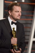 Леонардо ДиКаприо (Leonardo DiCaprio) Vanity Fair Oscar Party hosted by Graydon Carter in Beverly Hills, 28.02.2016 (95xHQ) 4859c5472810175
