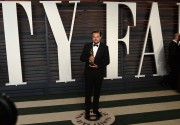 Леонардо ДиКаприо (Leonardo DiCaprio) Vanity Fair Oscar Party hosted by Graydon Carter in Beverly Hills, 28.02.2016 (95xHQ) 9b9c98472810312