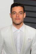 Рами Малек (Rami Malek) Vanity Fair Oscar Party at the Wallis Annenberg Center (Beverly Hills, 28.02.2016) - 19xНQ B42f0f472811846