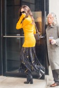 Виктория Бекхэм (Victoria Beckham) Heading to Her Showroom in New York City, 08.02.2016 (7xHQ) 9c1303472904312