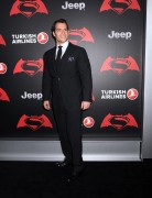 Генри Кавилл (Henry Cavill) 'Batman V Superman Dawn Of Justice' New York premiere at Radio City Music Hall in New York (March 20, 2016) - 270xHQ 6b0e64473367072