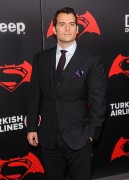 Генри Кавилл (Henry Cavill) 'Batman V Superman Dawn Of Justice' New York premiere at Radio City Music Hall in New York (March 20, 2016) - 270xHQ 7bb17e473365551